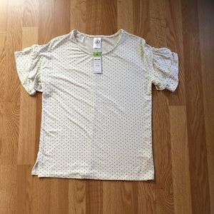 Frill sleeve top polka dots! 😱